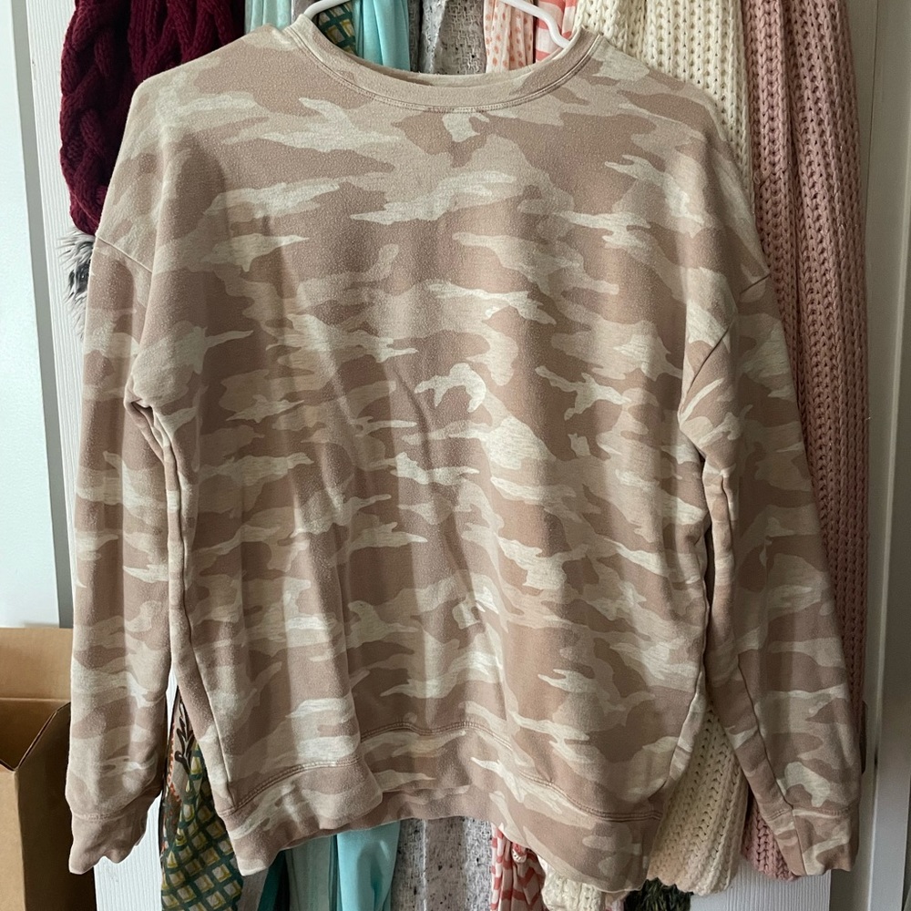 Athleta Camo Crop Sweatshirt